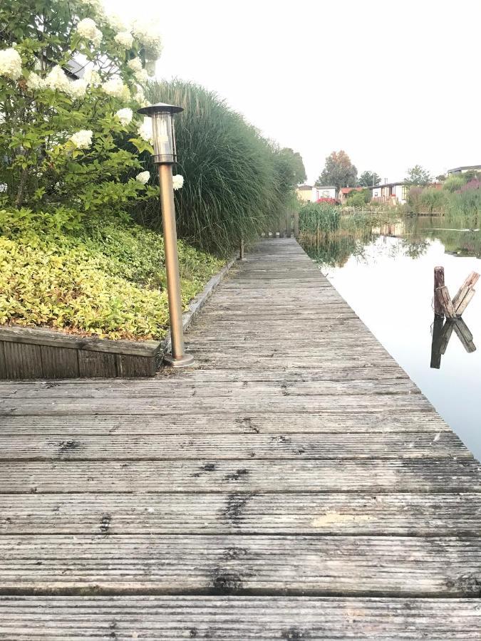 Recreatie Centrum De Hollepoarte 2 Chalets87 Makkum Εξωτερικό φωτογραφία