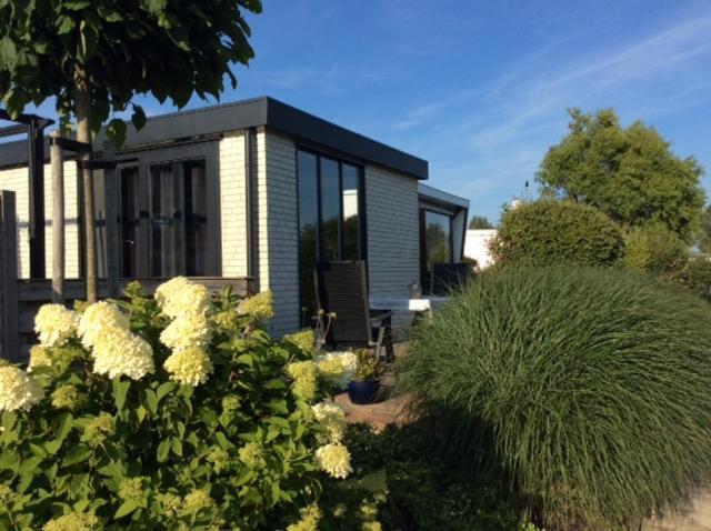 Recreatie Centrum De Hollepoarte 2 Chalets87 Makkum Εξωτερικό φωτογραφία